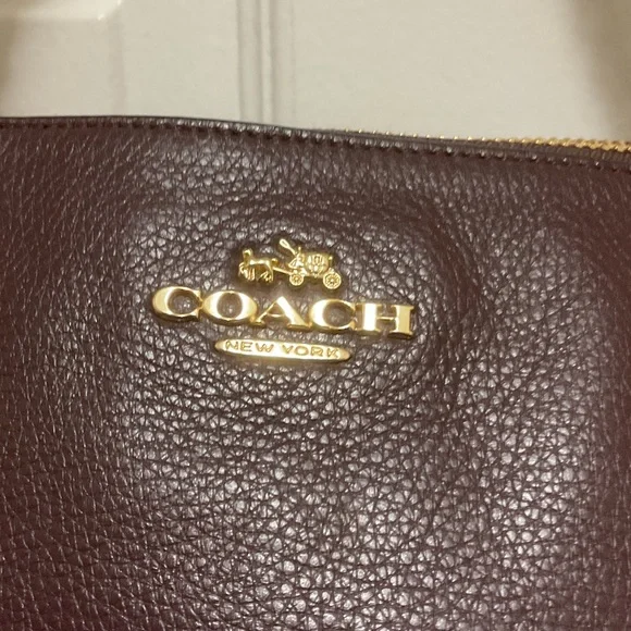 Coach Pebble Leather Tote with Gold Chains in Oxblood - Picture 3 of 13
